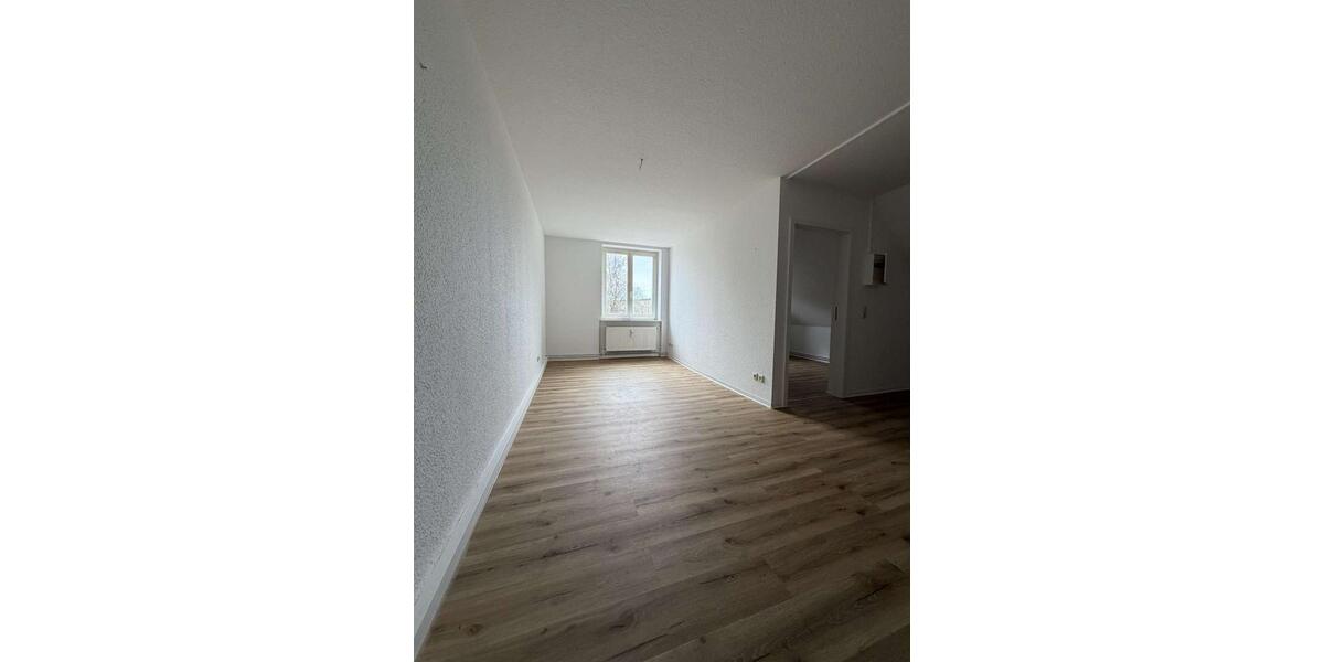Etagenwohnung Ahrenshagen-Daskow Daskow - 2 Zimmer, 33 m&sup2;, 390&euro; | Angebot:25900755