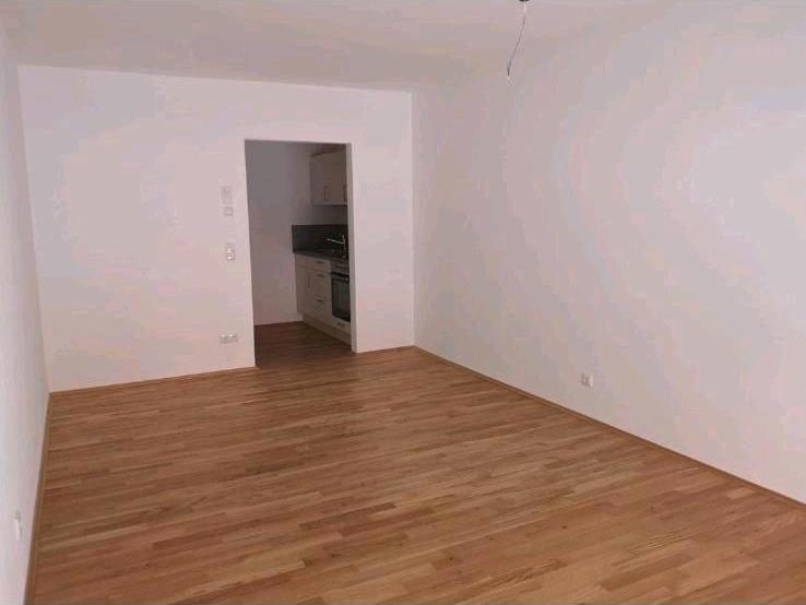 Erdgeschoßwohnung Straubing - 1 Zimmer, 33 m&sup2;, 499&euro; | Angebot:26638670