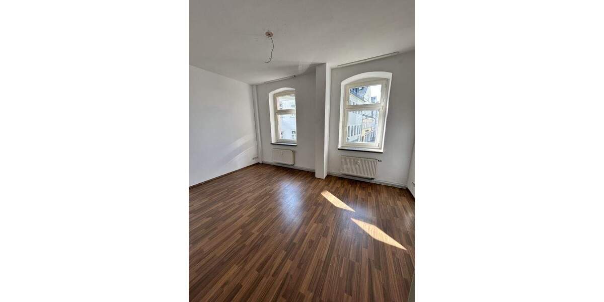 Etagenwohnung Hainichen - 2 Zimmer, 41 m&sup2;, 250&euro; | Angebot:25681862