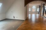 Altstadtjuwel im DG – 126 m² mit Sichtbalken, sofort bezugsfrei 4 zimmer