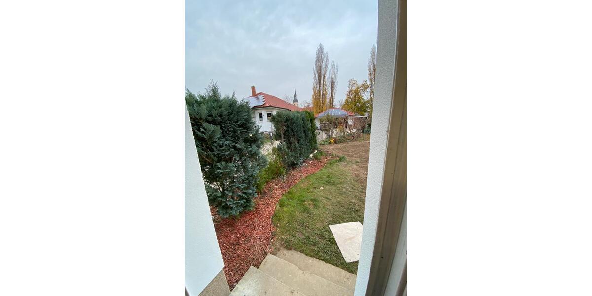 Etagenwohnung Ebersbach - 4 Zimmer, 105 m&sup2;, 1.155&euro; | Angebot:26631586
