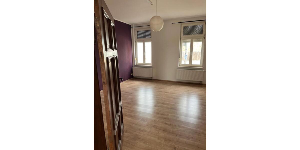 Erdgeschoßwohnung Güsten - 3 Zimmer, 88 m&sup2;, 450&euro; | Angebot:25974874