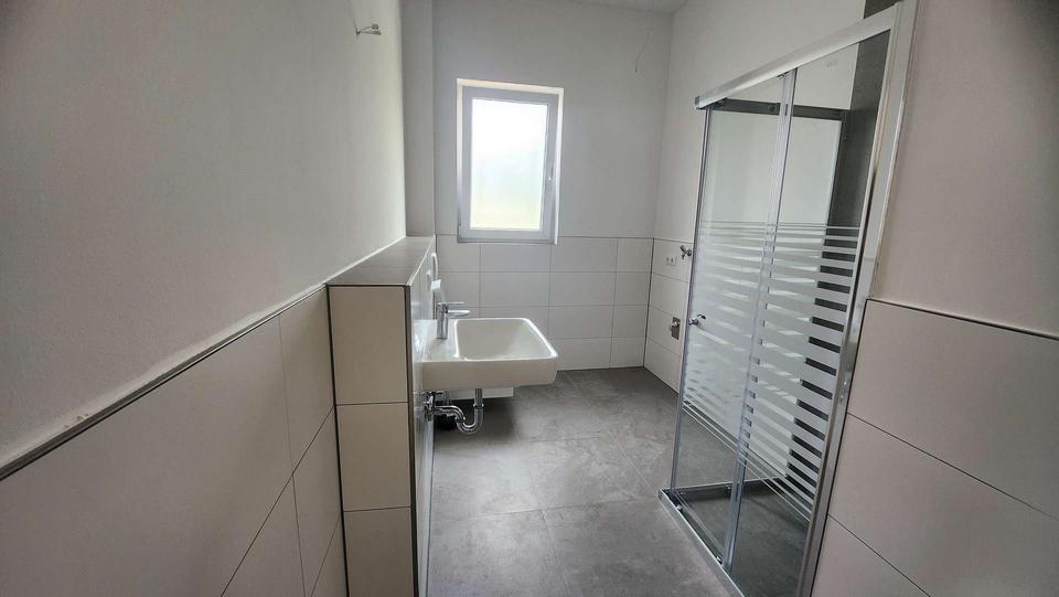 Etagenwohnung Offenbach am Main Bieber - 2 Zimmer, 63 m&sup2;, 975&euro; | Angebot:26443570