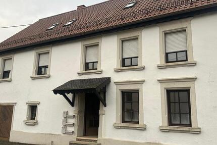 Wohnung Oberthal - 4 Zimmer, 97 m&sup2;, 800&euro; | Angebot:25992313