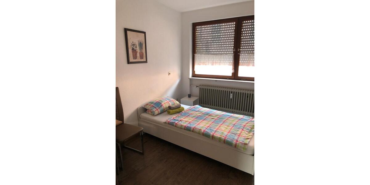 Etagenwohnung Hasloch - 1 Zimmer, 20 m&sup2;, 320&euro; | Angebot:24624930