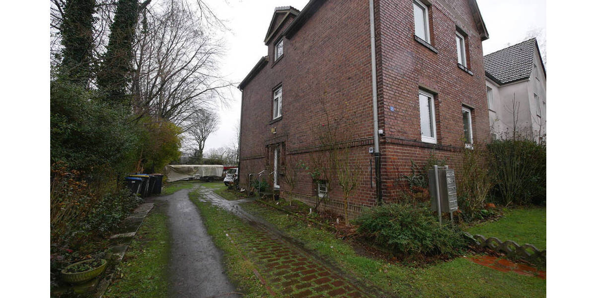 Moderne, gut geschnittene teilmöblierte 2,5-Zimmerwohnung in Recklinghausen sucht neuen Mieter 2 zimmer