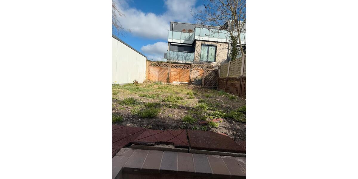 Erdgeschoßwohnung Husum - 2.5 Zimmer, 80 m&sup2;, 1.000&euro; | Angebot:26057082