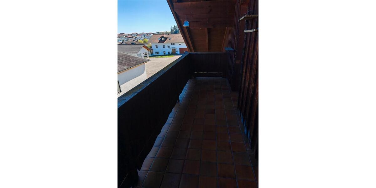 Dachgeschoßwohnung Falkenberg - 4 Zimmer, 120 m&sup2;, 740&euro; | Angebot:26337901