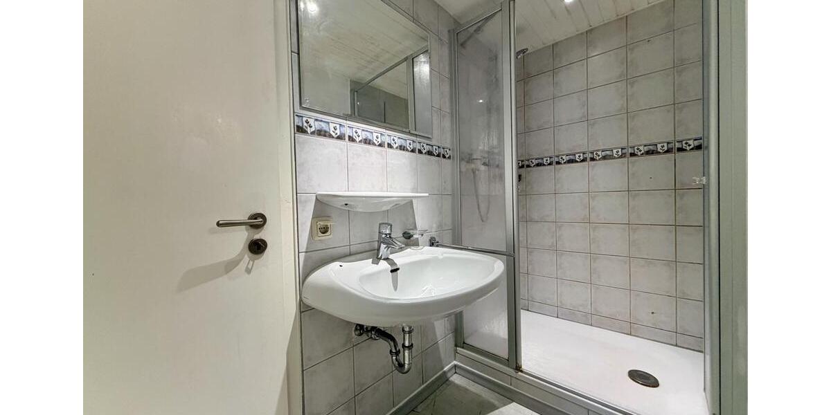 Dachgeschoßwohnung Eggenfelden - 2 Zimmer, 58 m&sup2;, 420&euro; | Angebot:25920385