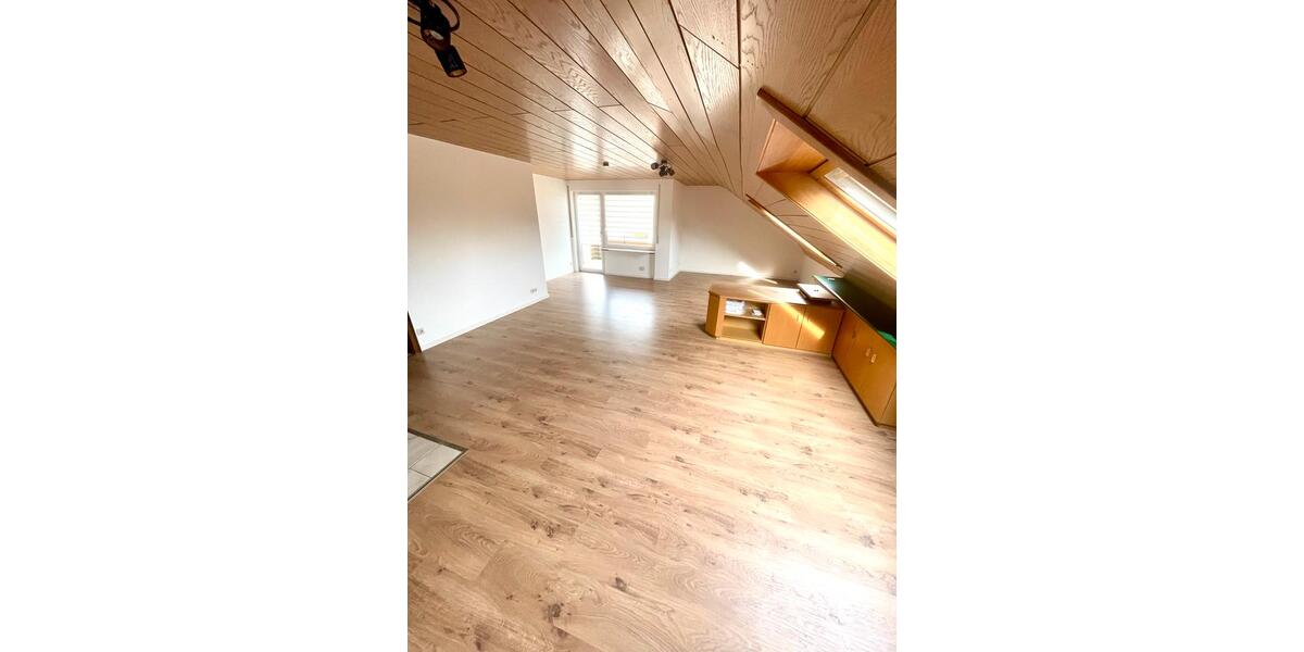 Dachgeschoßwohnung Aspach - 3 Zimmer, 92 m&sup2;, 950&euro; | Angebot:26354844