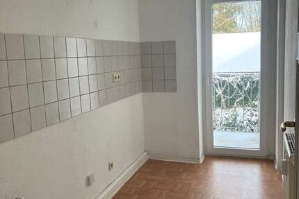 3-Raumwohnung - WG geeignet - Balkon - nah zum Stadtpark 3 zimmer