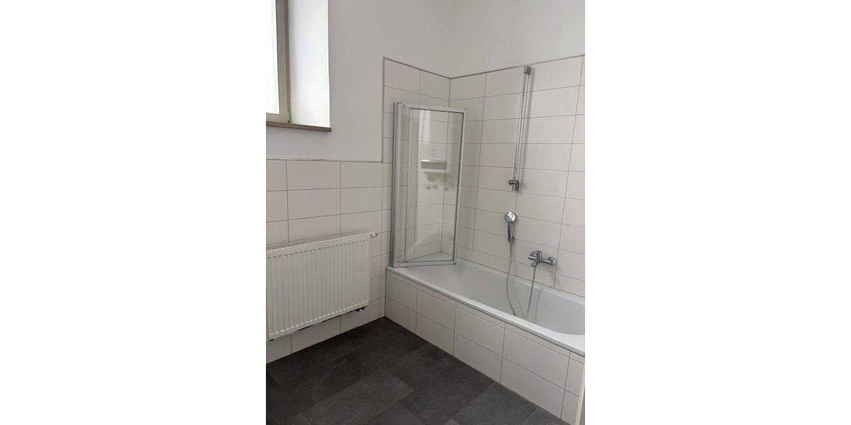 Etagenwohnung Kitzingen - 4 Zimmer, 109 m&sup2;, 1.100&euro; | Angebot:26827027