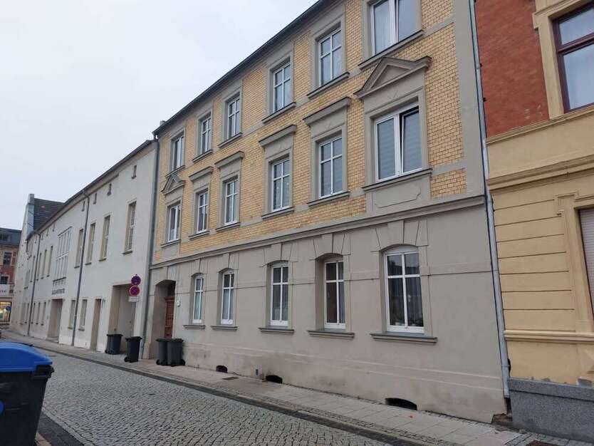 Wohnung zum Mieten in Staßfurt 360 € 48.02 m²
