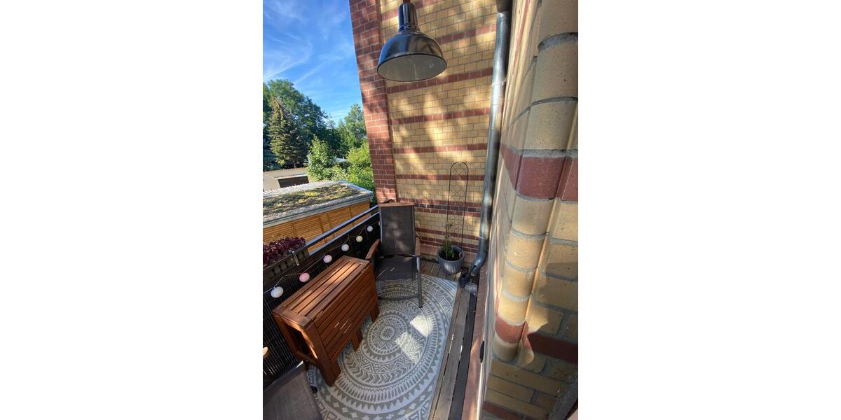 2-Raumwohnung mit Balkon, Einbauküche, Badmöbel & Stellplatz 2 zimmer