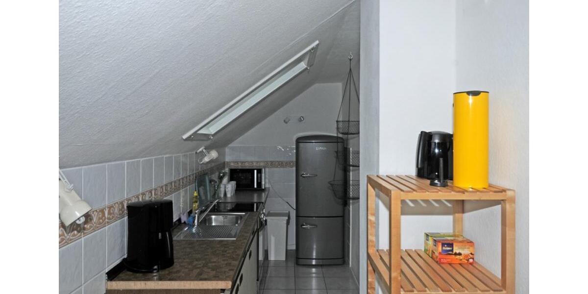 Etagenwohnung Hameln Kernstadt - 3 Zimmer, 100 m&sup2;, 400&euro; | Angebot:24641392