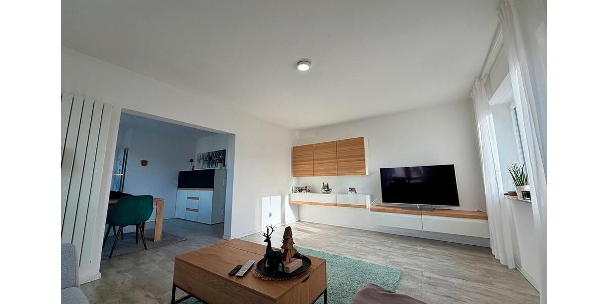 Moderne 1.OG 3-Zimmer-Wohnung mit großzügigen Balkon 3 zimmer