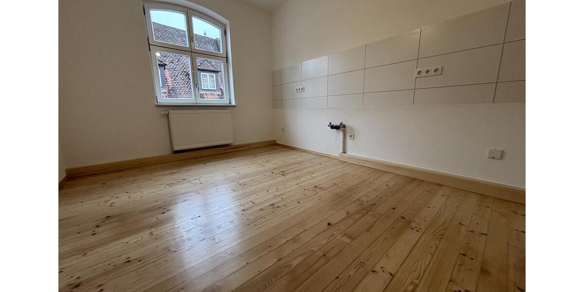 Etagenwohnung Dinkelsbühl - 3 Zimmer, 95 m&sup2;, 990&euro; | Angebot:25752509
