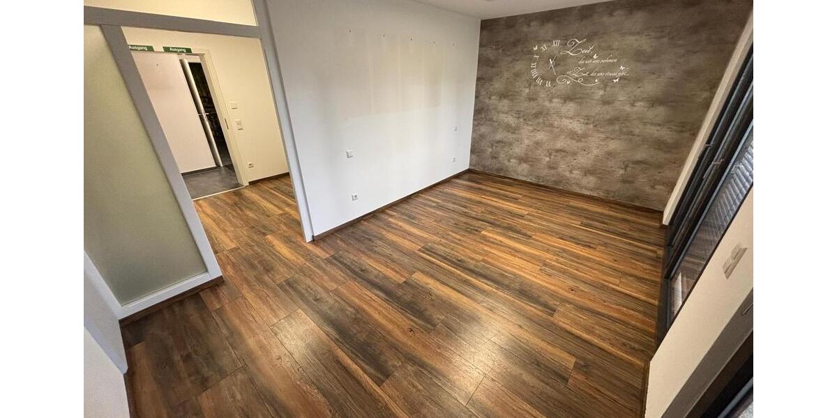 Erdgeschoßwohnung Pfarrkirchen - 3 Zimmer, 120 m&sup2;, 1.080&euro; | Angebot:26262654
