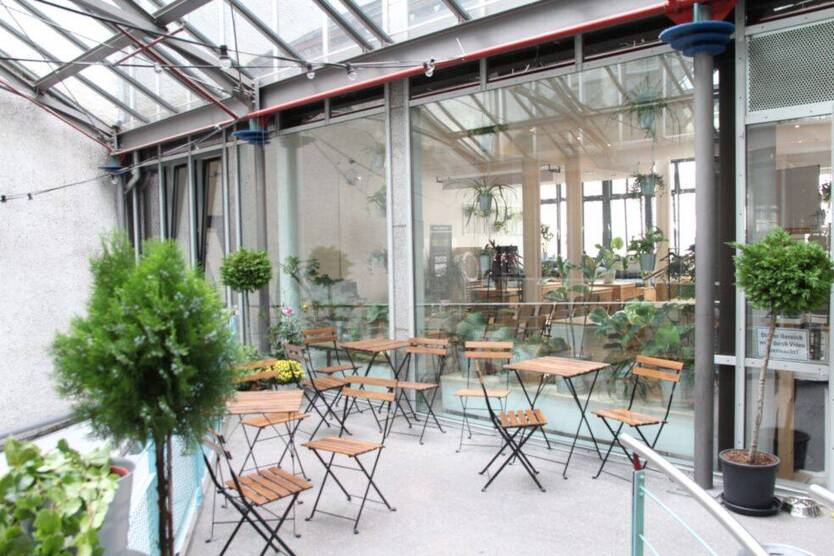 Arbeitsplätze in modernem Coworking Space in schöner Passage - All-in-Miete
