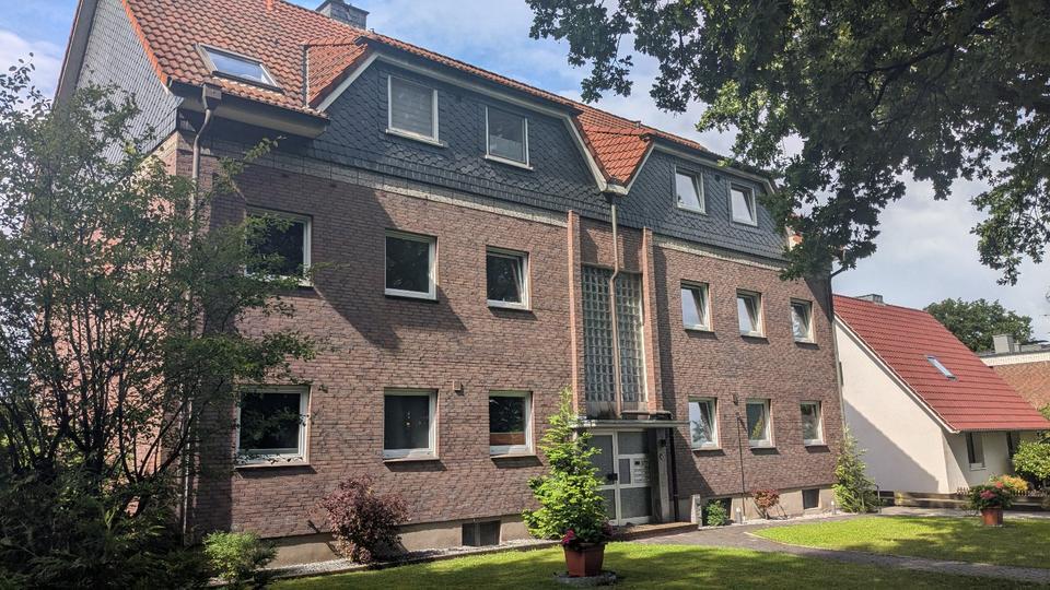 Renovierte drei Zimmer Wohnung mit Balkon in Boostedt zimmer