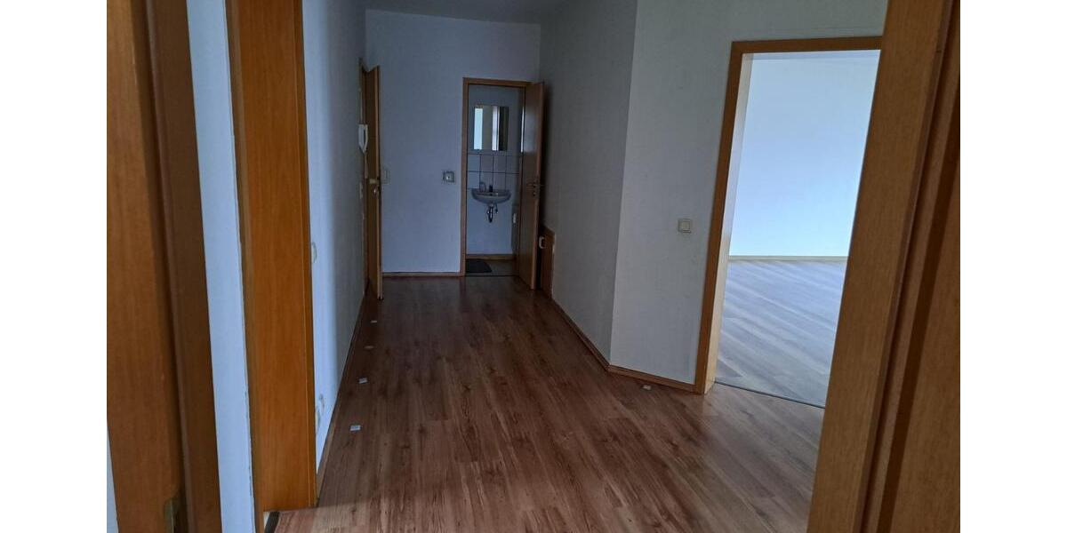 Etagenwohnung Daun - 4 Zimmer, 105 m&sup2;, 700&euro; | Angebot:24784048