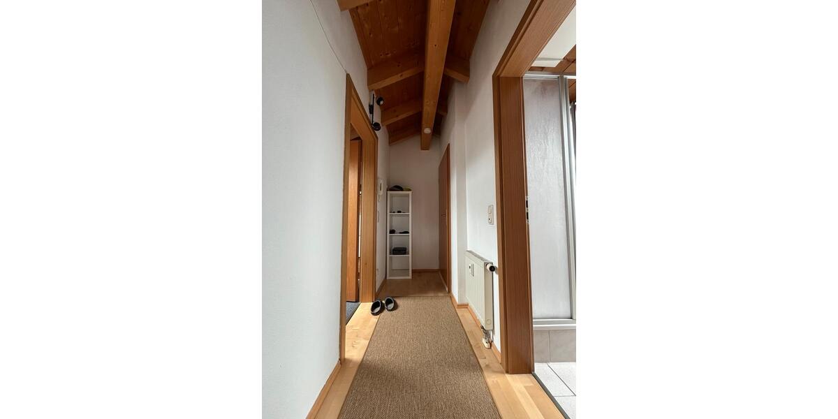 Dachgeschoßwohnung Murnau am Staffelsee - 2 Zimmer, 38 m&sup2;, 730&euro; | Angebot:26656328