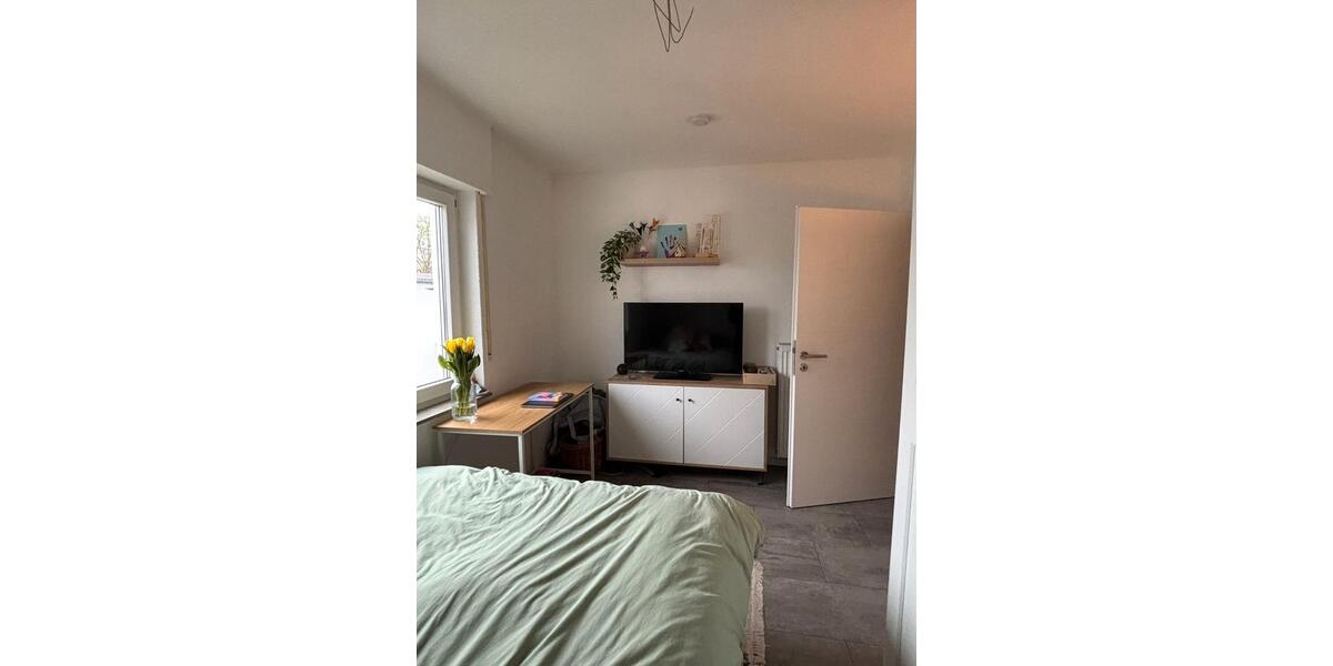 Etagenwohnung Fellbach - 3.5 Zimmer, 89 m&sup2;, 1.325&euro; | Angebot:26036675