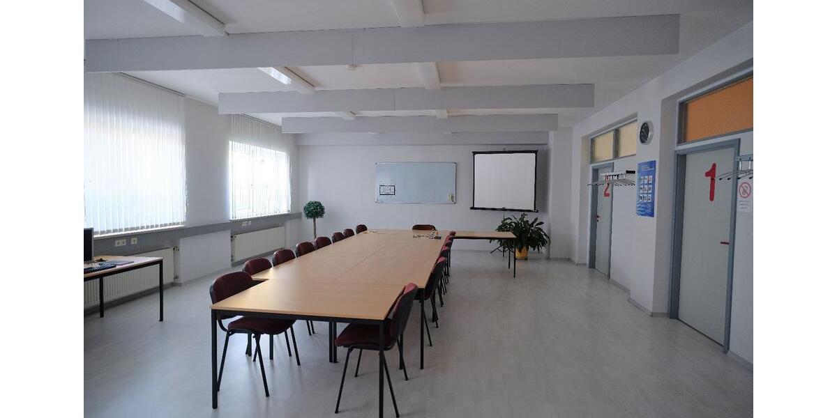 Gewerbeobjekt Furth im Wald - 700&euro; | Angebot:24732714