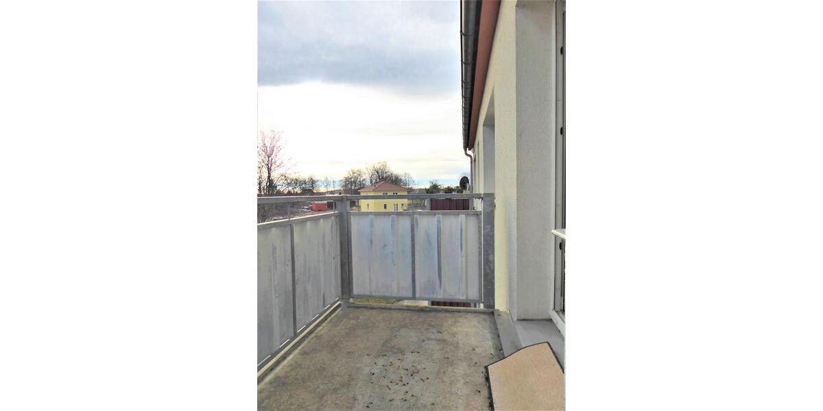 Etagenwohnung Bad Lauchstädt - 2 Zimmer, 48 m&sup2;, 299&euro; | Angebot:26001632