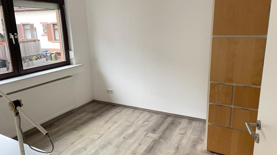 Wohnen auf Zeit Heidelberg Peterstal - 4 Zimmer, 88 m&sup2;, 650&euro; | Angebot:24868166