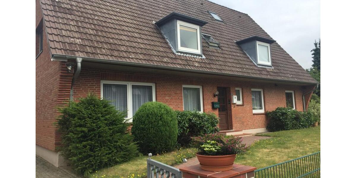 Dachgeschoßwohnung Hoisdorf - 2.5 Zimmer, 48 m&sup2;, 620&euro; | Angebot:25104984