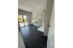 Einfamilienhaus Heide - 3 Zimmer, 150 m&sup2;, 1.900&euro; | Angebot:27624438