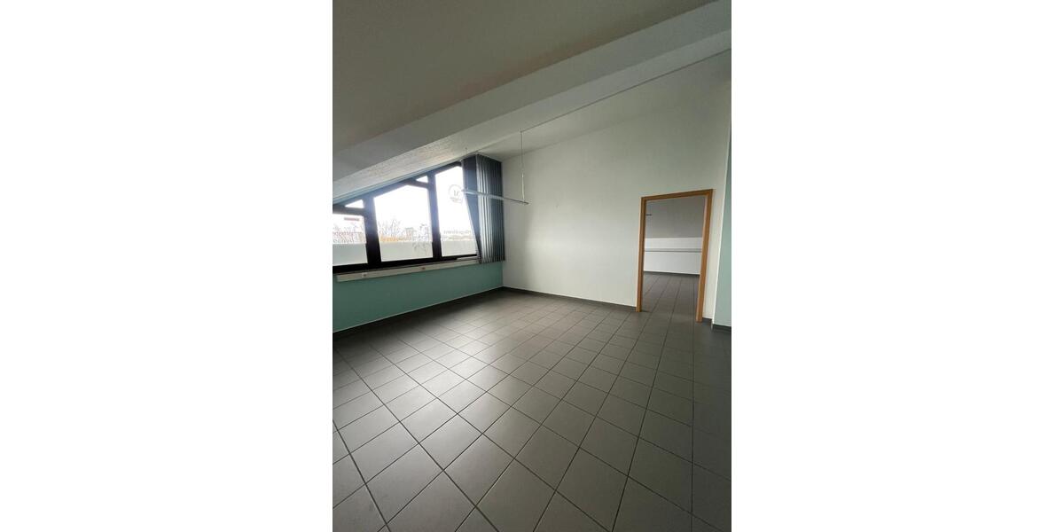 Gewerbeobjekt Bad Vilbel - 1.142&euro; | Angebot:25322100