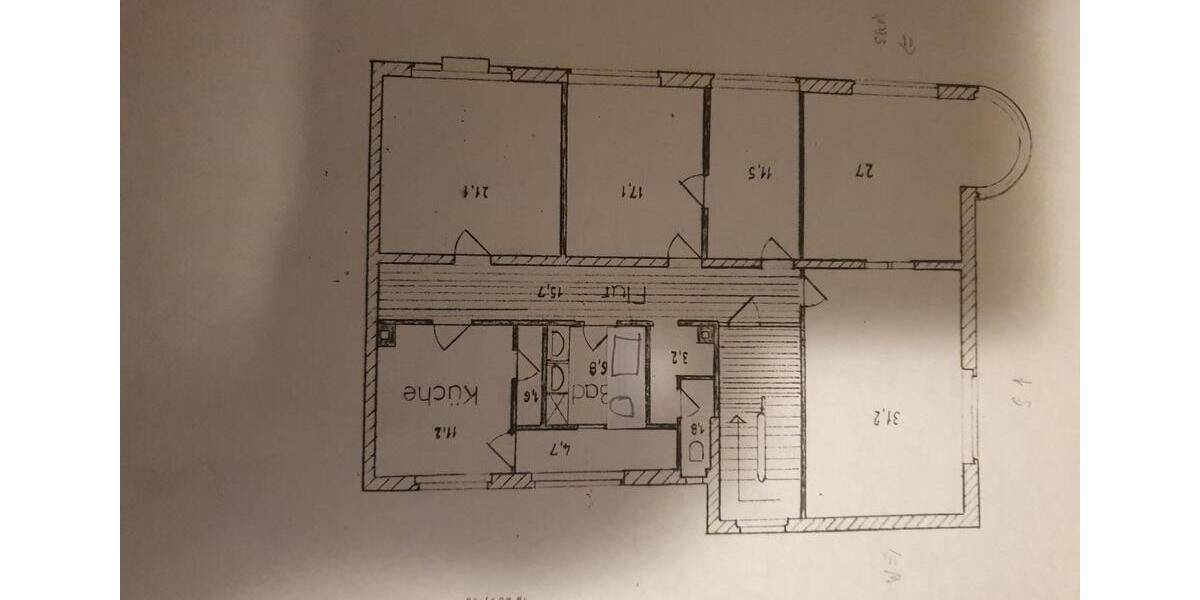 Etagenwohnung Göppingen - 5 Zimmer, 150 m&sup2;, 950&euro; | Angebot:25162221