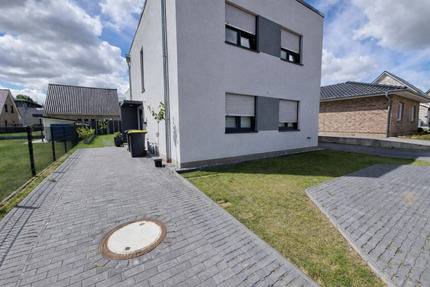 Haus Büchen - 5 Zimmer, 140 m&sup2;, 1.790&euro; | Angebot:24665954