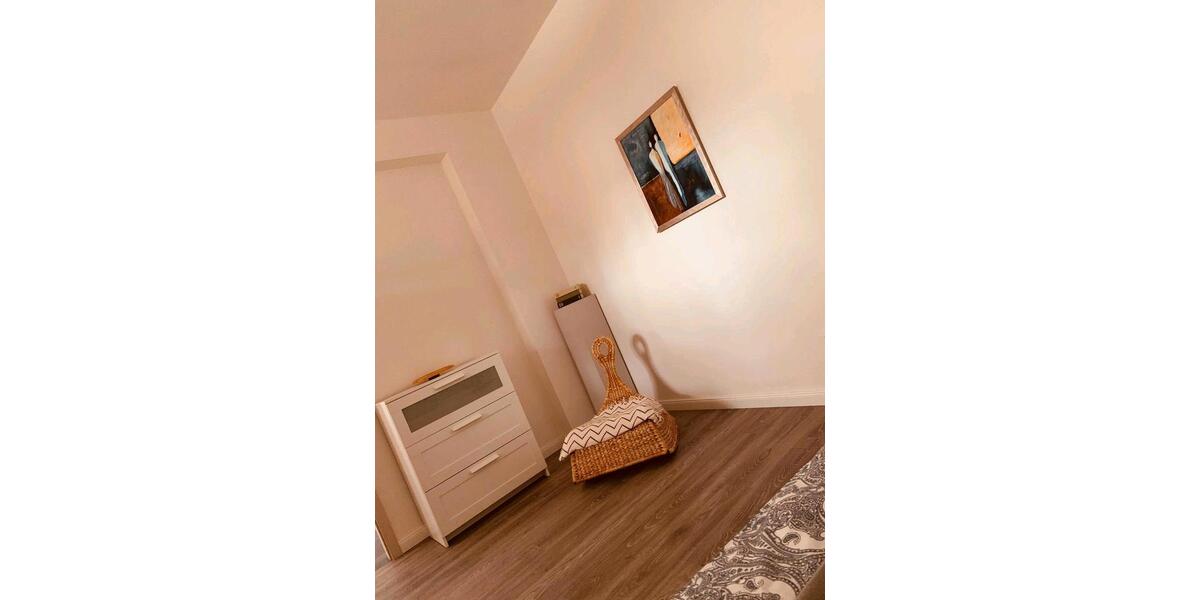 Erdgeschoßwohnung Hameln Kernstadt - 3 Zimmer, 130 m&sup2;, 550&euro; | Angebot:19083893