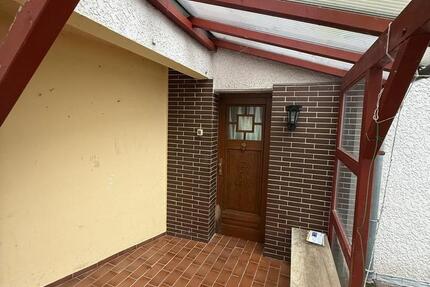 Haus Runkel - 5 Zimmer, 120 m&sup2;, 1.200&euro; | Angebot:24748814