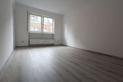 Wohnung Glauchau - 1 Zimmer, 23 m&sup2;, 160&euro; | Angebot:27022979