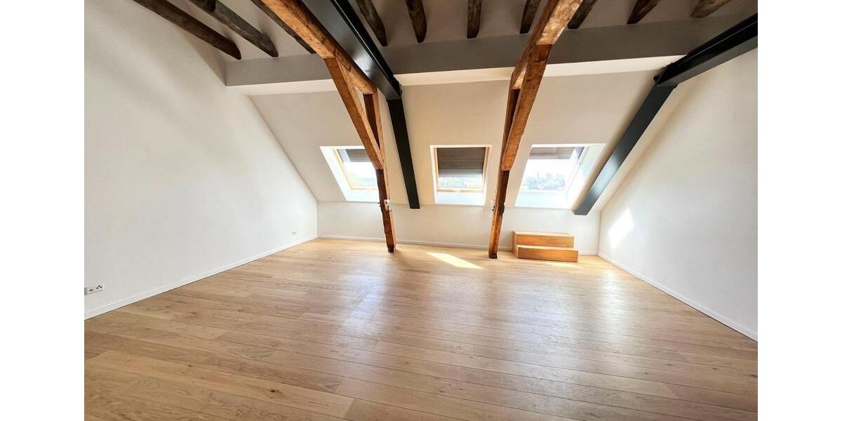 Dachgeschoßwohnung Steinfurt - 3 Zimmer, 126 m&sup2;, 1.300&euro; | Angebot:25988830