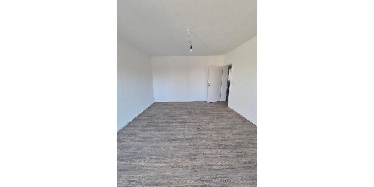 Etagenwohnung Celle Neustadt/Heese - 4 Zimmer, 106 m&sup2;, 1.003&euro; | Angebot:26266475