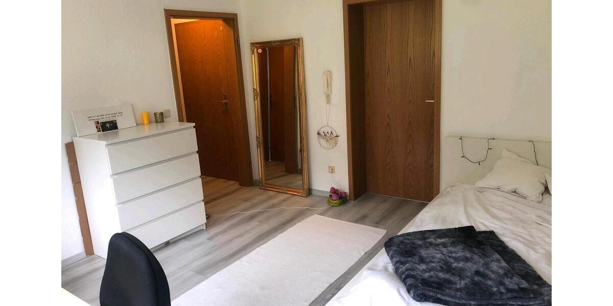 Etagenwohnung Buseck - 1 Zimmer, 26 m&sup2;, 240&euro; | Angebot:26447842