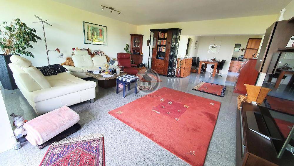 !!! ImmoPoint !!! ALTENGERECHTES Wohnen mit SCHWIMMBAD + SAUNA + BALKON + TERRASSE + GARAGEN ... !!! (IP 3 K 110 B) 3 zimmer