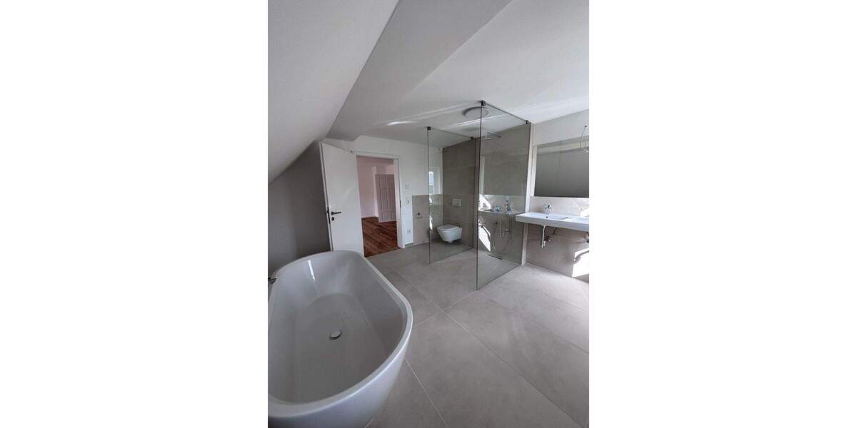 Etagenwohnung Lorch - 3 Zimmer, 105 m&sup2;, 1.149&euro; | Angebot:25674897