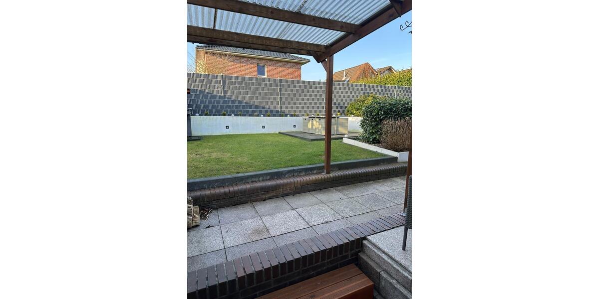 Etagenwohnung Schortens - 2 Zimmer, 70 m&sup2;, 700&euro; | Angebot:25928040