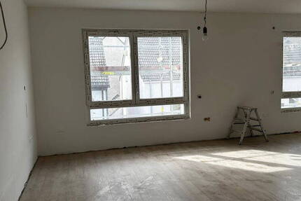 2,5 Zimmer-Wohnung, Aufzug, Barrierefrei sowie mit günstigen Sonnen-Energie (A+)
