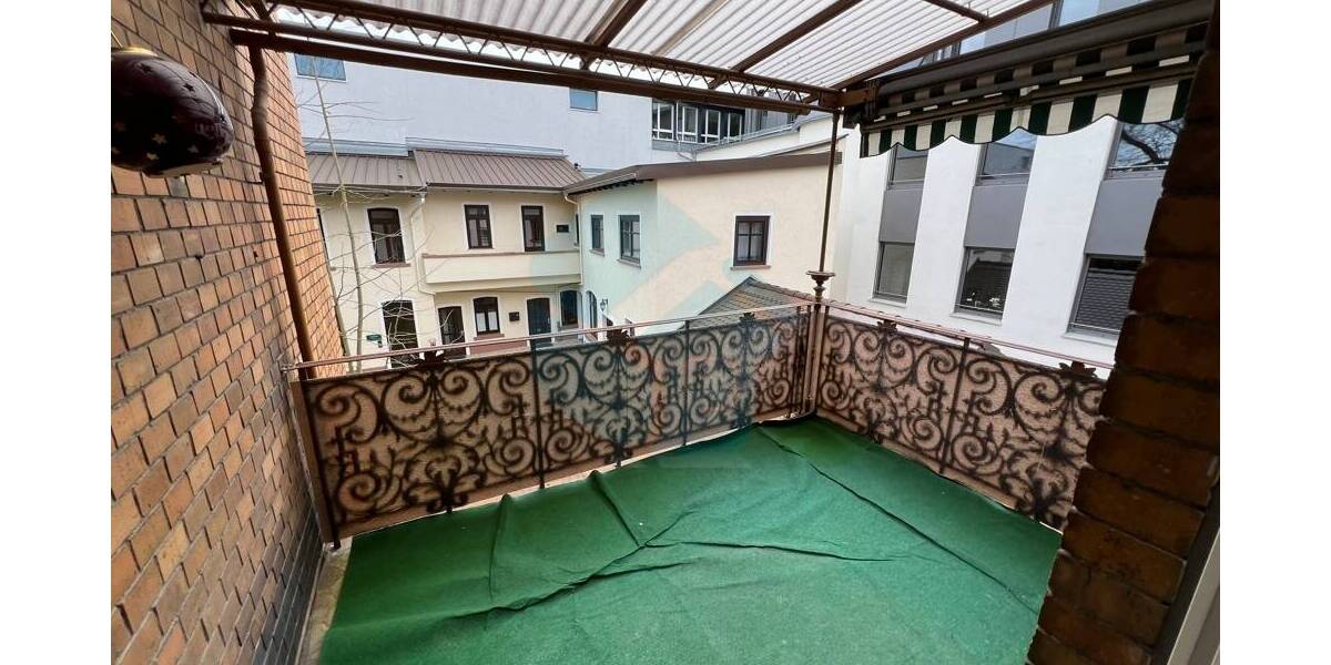 Etagenwohnung Friedberg (Hessen) Friedberg - 5 Zimmer, 170 m&sup2;, 1.250&euro; | Angebot:22950422