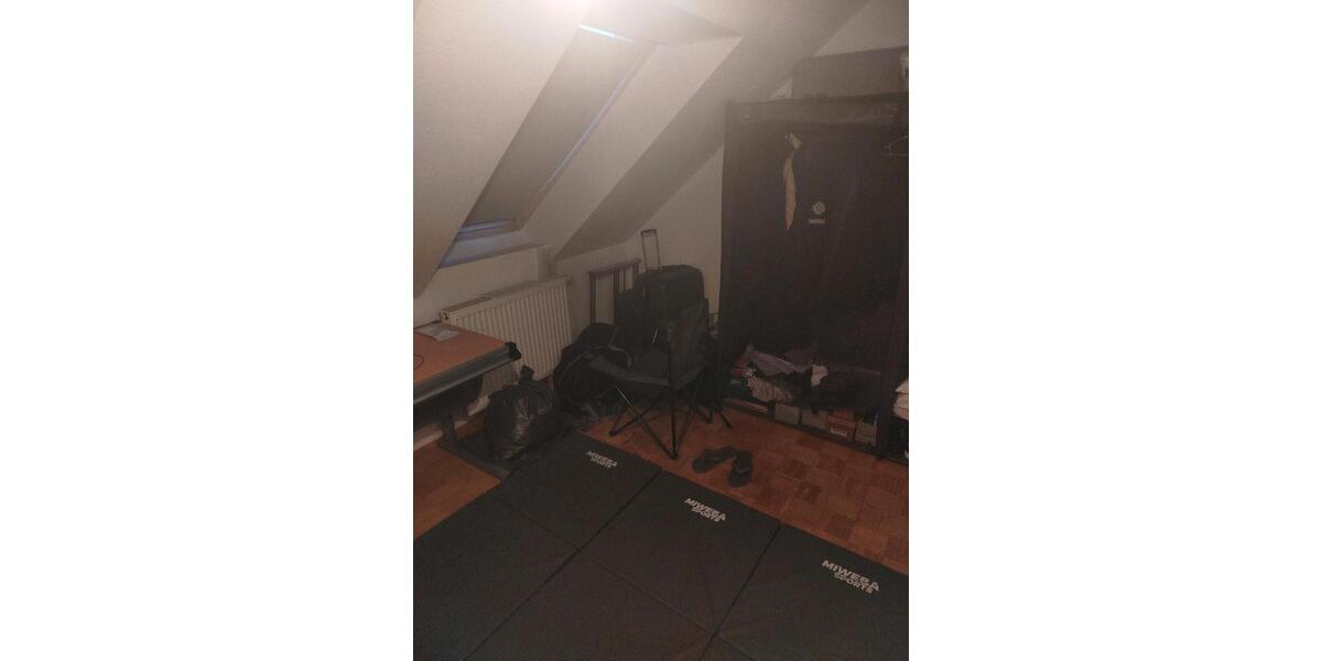 Wohnen auf Zeit Rheinbach - 11 Zimmer, 150 m&sup2;, 406&euro; | Angebot:24831035