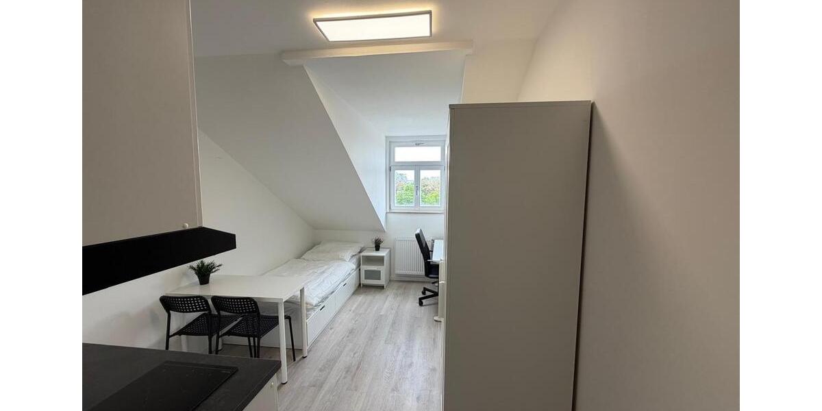 Dachgeschoßwohnung Buckenhof - 1 Zimmer, 15 m&sup2;, 610&euro; | Angebot:26534786