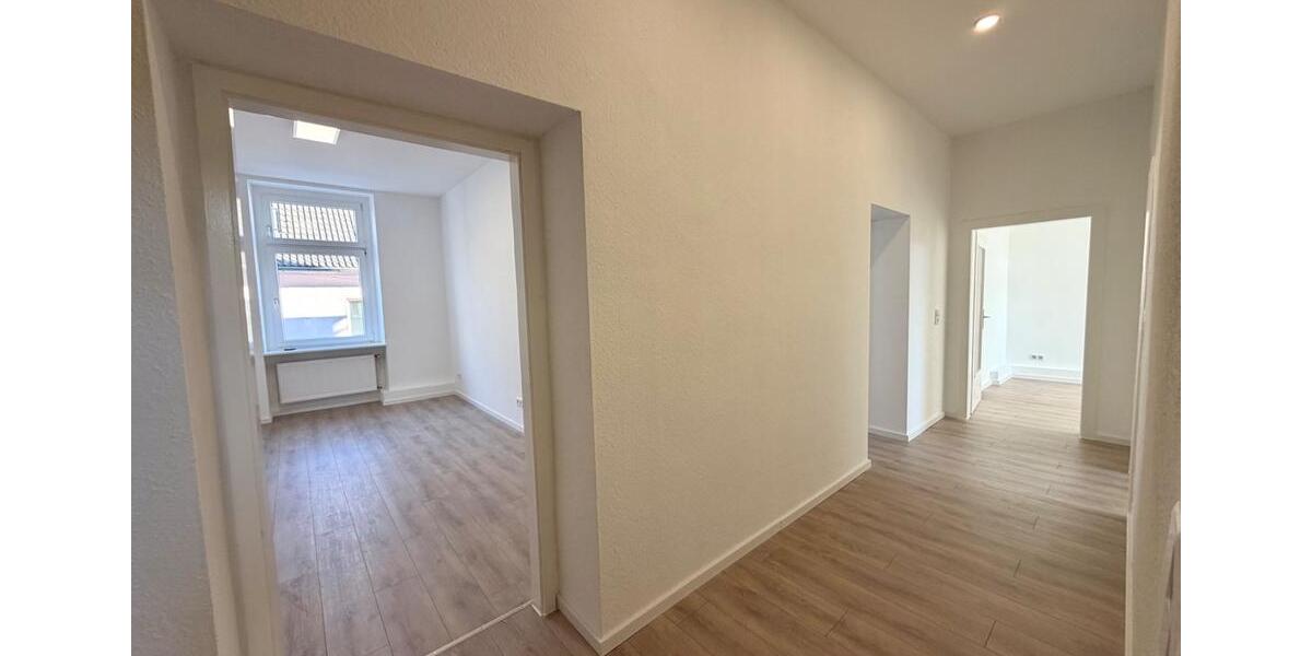 Etagenwohnung Wuppertal - 3.5 Zimmer, 85 m&sup2;, 770&euro; | Angebot:25216836