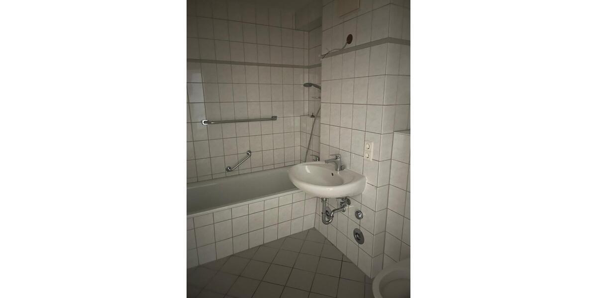 2-Zimmer-Wohnung mit Balkon und TG-Stellplatz - Etagenwohnung Dresden Klotzsche | Angebot:27426433